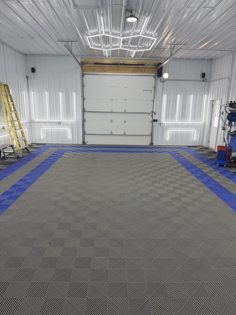 The detailing bay