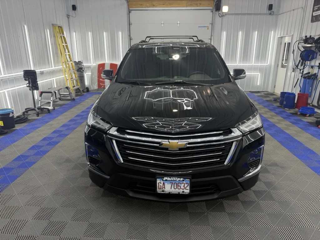 Chevrolet pickup with a freshly decontaminated and sealed finish
