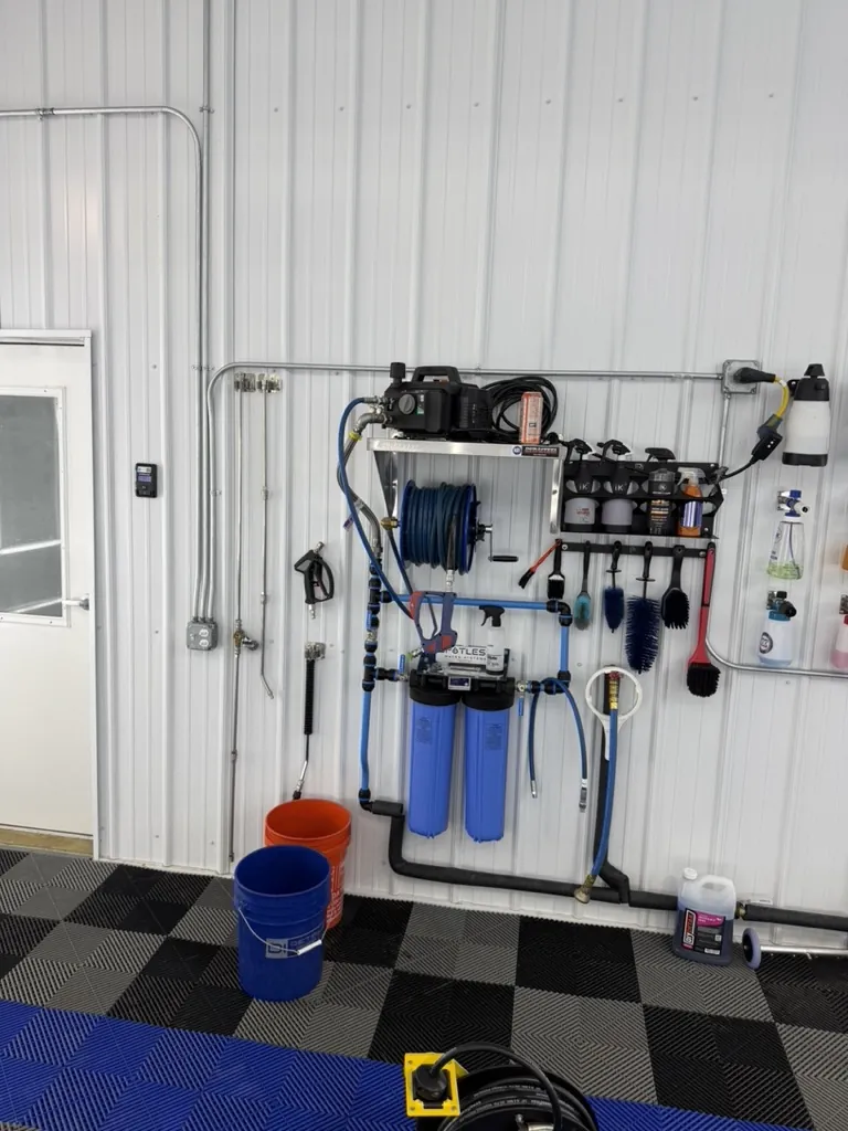 Wall-mounted hose reels